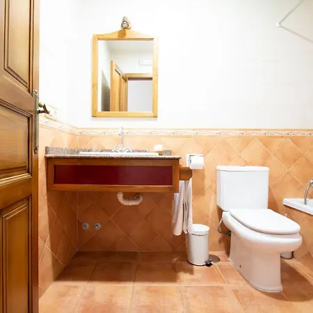 Hotel Tirontillana 3*