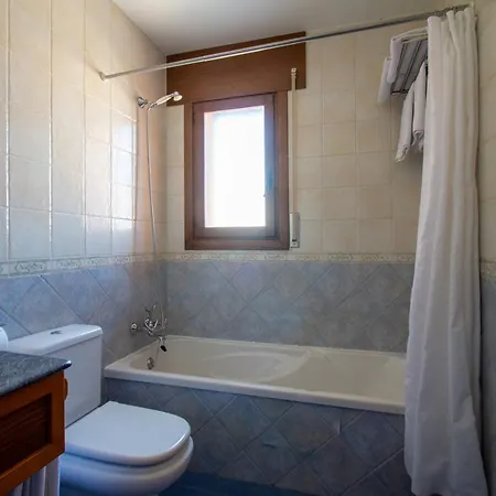 Hotel Tirontillana Dehesa de Cuellar