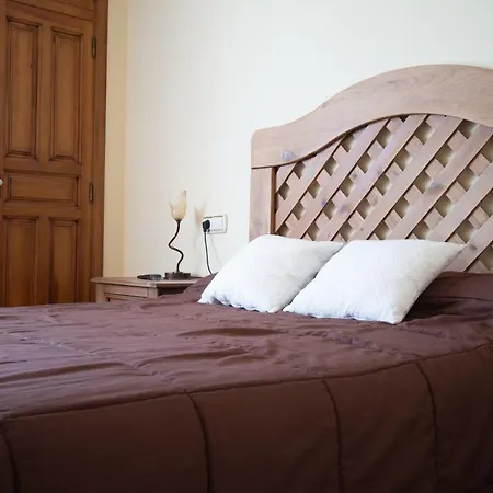 Tirontillana Hotel Dehesa de Cuellar