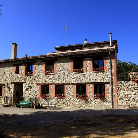 Tirontillana Hotel 3*