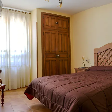 Tirontillana 3* Dehesa de Cuellar