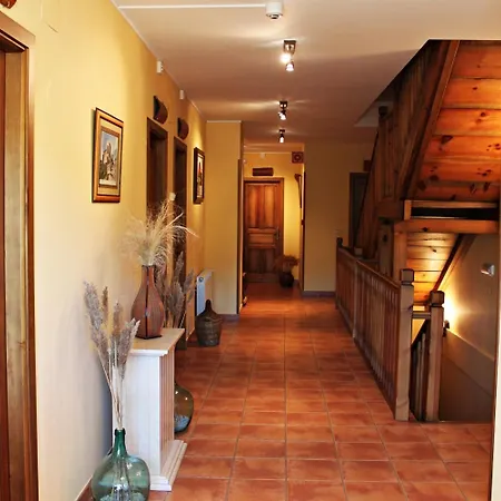 Hotel Tirontillana Dehesa de Cuellar