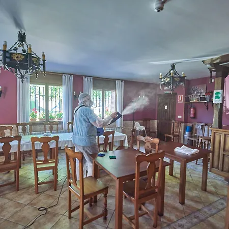 Tirontillana Hotel