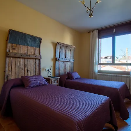 Hotel Tirontillana 3*