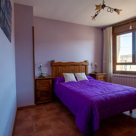 Hotel Tirontillana Dehesa de Cuellar