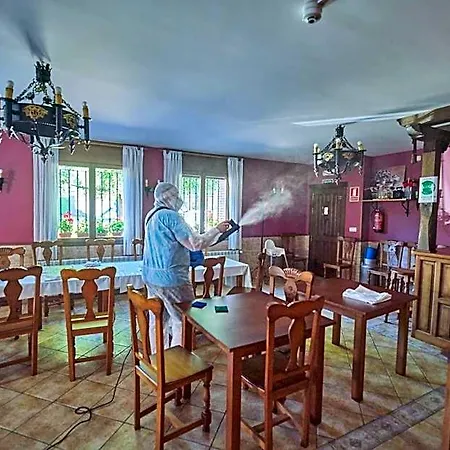 Tirontillana Hotel