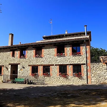 Tirontillana Hotel