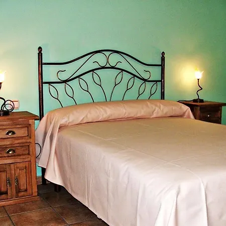 Hotel Tirontillana 3*