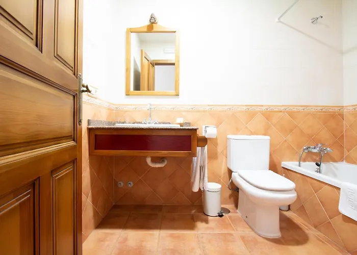 Hotel Tirontillana 3*