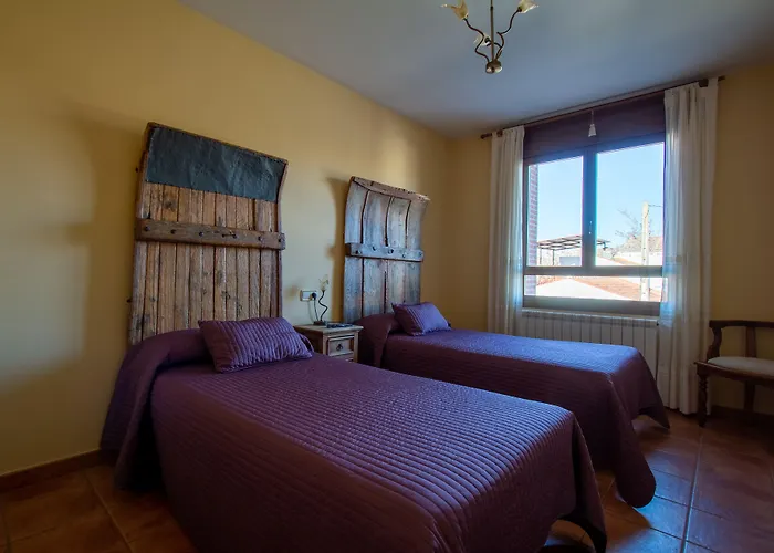 Hotel Tirontillana 3*